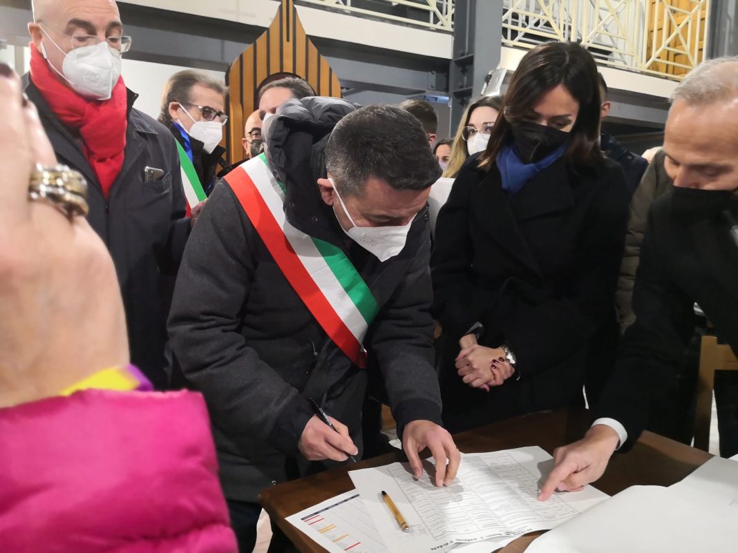 Del Mastro firma dalla Carfagna, a Pomigliano arrivano 13 milioni