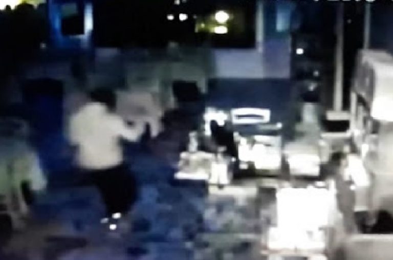 Rapina negozio, ma il video lo tradisce: riconosciuto dai carabinieri e arrestato
