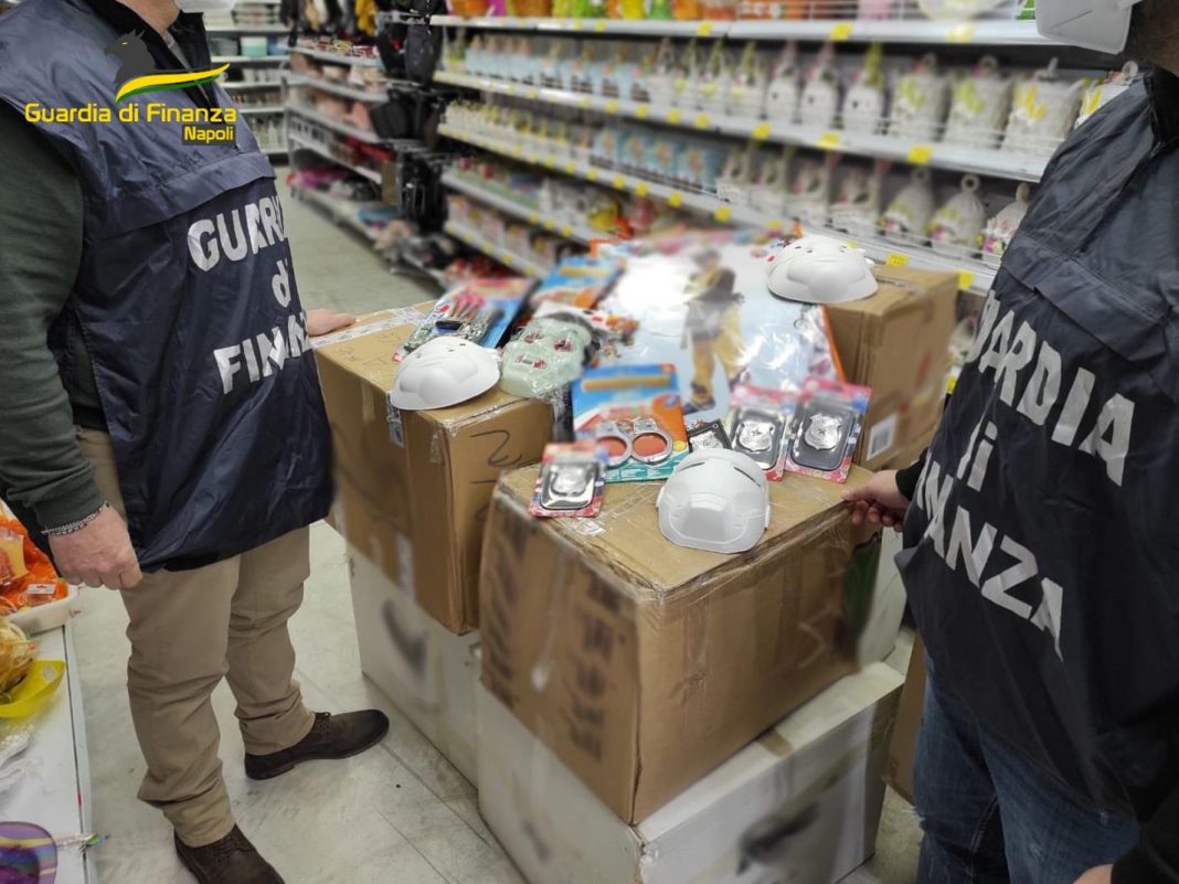 Carnevale sicuro: blitz dai cinesi a Pomigliano, Nola e nel Vesuviano