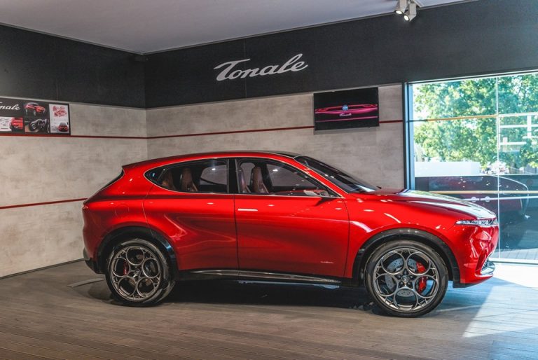 A Pomigliano sarà prodotta la nuova Alfa Romeo Tonale: svolta per Stellantis