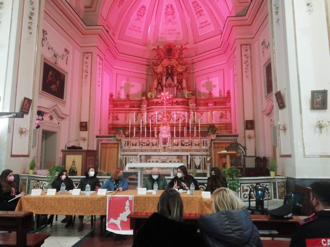 Violenza di genere, allerta nell’hinterland: l’incontro a San Paolo Belsito