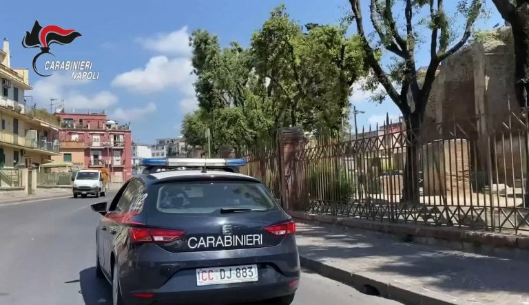 Arrestato all’uscita dalla salumeria dopo la rapina