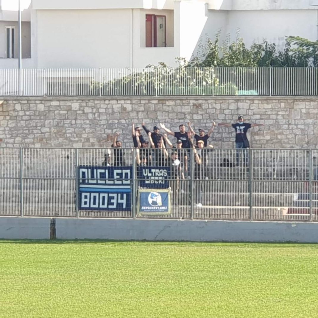 Fumogeni allo stadio, polizia denuncia 3 ultras della Mariglianese
