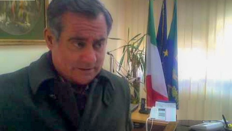 Stamane il funerale di Antonio Peluso: ecco la sua lunga storia a Casalnuovo e alla Regione