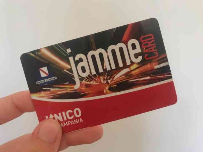 Abbonamenti per il trasporto pubblico gratuito per gli studenti. Al via le richieste a partire dal 24 agosto