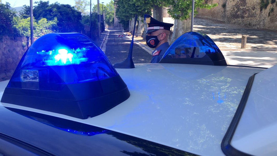 Nola, sgomberate 35 persone: vivevano da 10 anni in una scuola materna