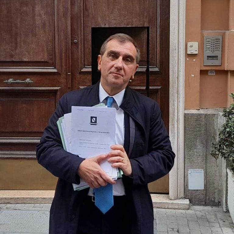 Concorso Oss, Nappi : “domande scelte una settimana prima delle prove. Regione e Asl fermino subito tutto”