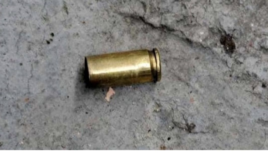 Spari a Ferragosto a Somma, proiettile centra casa di una donna