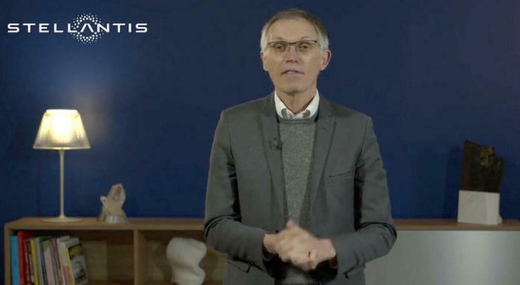 Stellantis, Tavares a Pomigliano: «Trend in crescita»