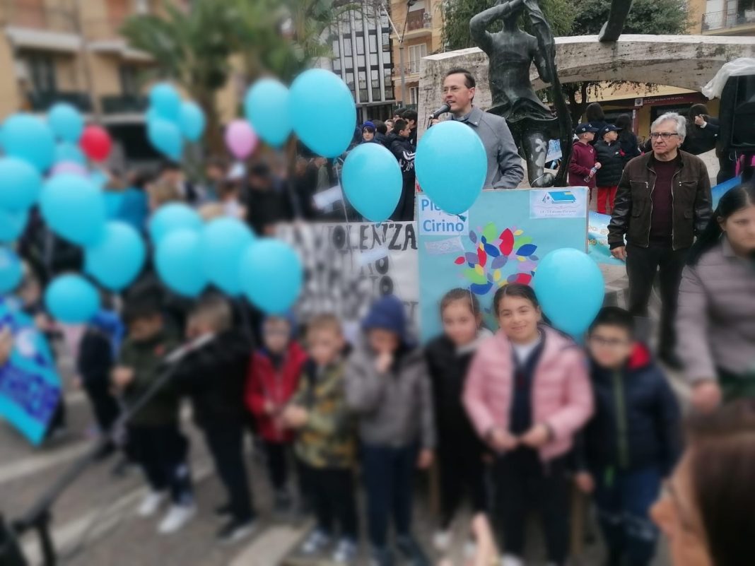 Pomigliano, studenti in marcia per combattere la mafiavirus.