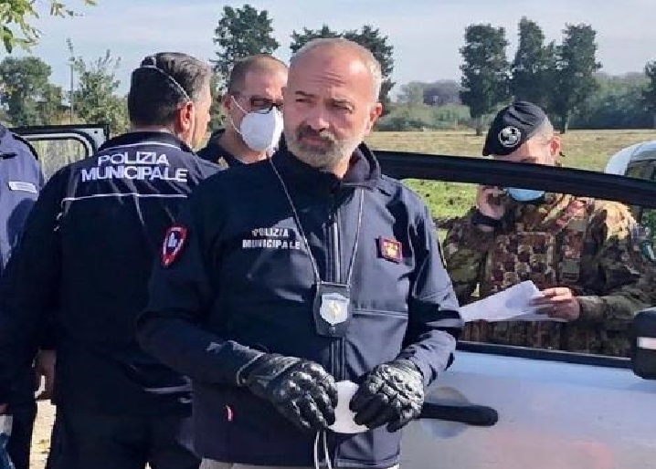 Pomigliano e il voto, il comandante alla procura: «Politici e camorristi chiedono la mia testa»