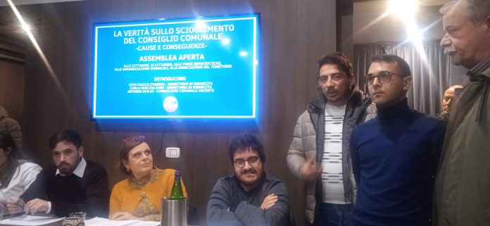 Pomigliano, l'assemblea di Rinascita con gli attivisti dei Cinque Stelle