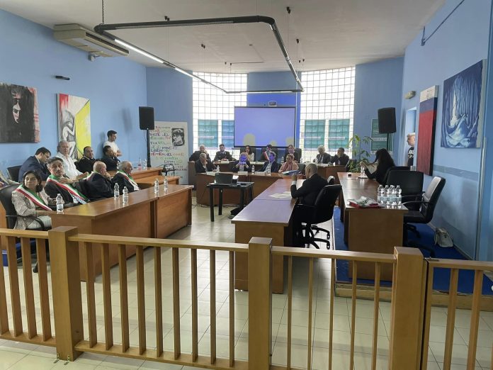 353431368_747665594025652_5162092369904916057_n Brusciano: intitolata la Sala Consiliare del Comune a Giancarlo Siani