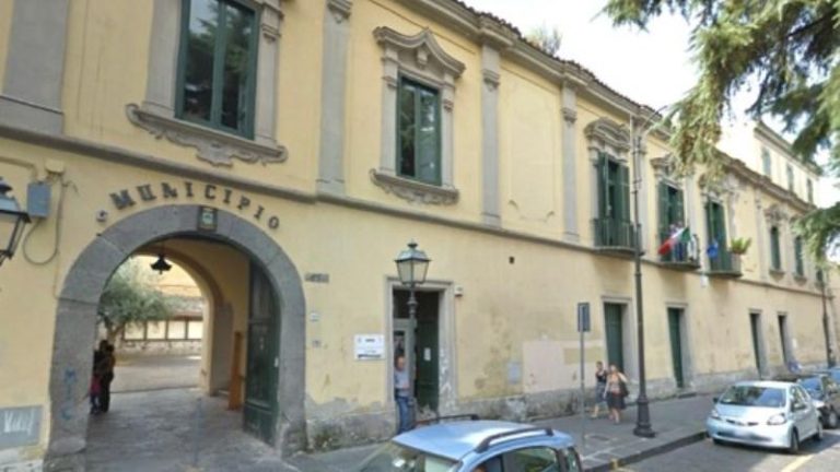 Centro disabili mai aperto a Somma Vesuviana. La minoranza: “Basta prese in giro”