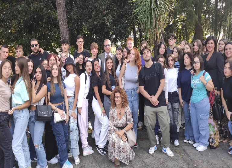 Parte il Forum dei Giovani e il Comune annuncia nuovi spazi di aggregazione per i ragazzi