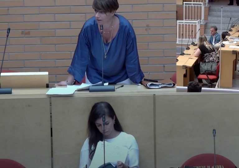 Auriemma e Montesarchio assolte: non diffamarono la segretaria comunale di Acerra