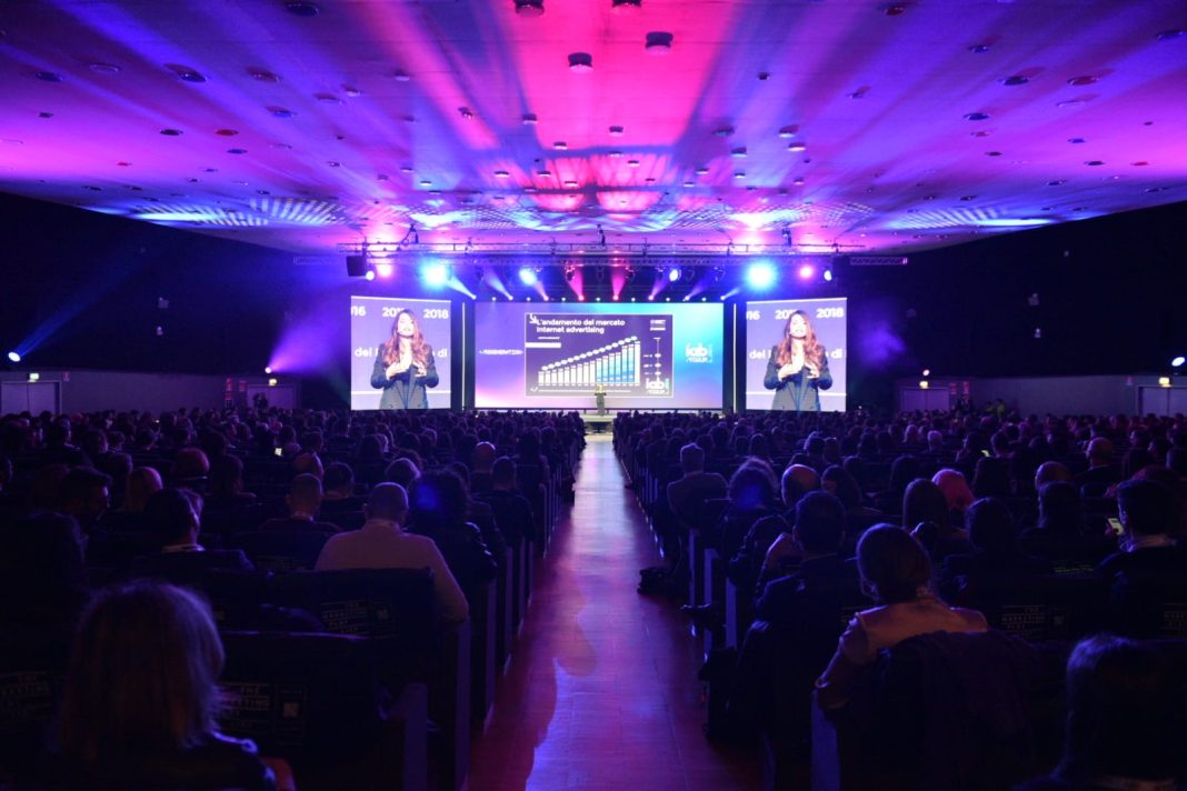 Pubblicità digitale, in Italia giro d’affari sfiora 5 miliardi: +8% di investimenti