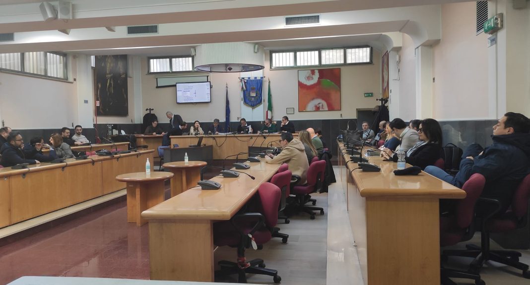 Beni Comuni Urbani, Casoria è il primo Comune con “regolamento 2.0”