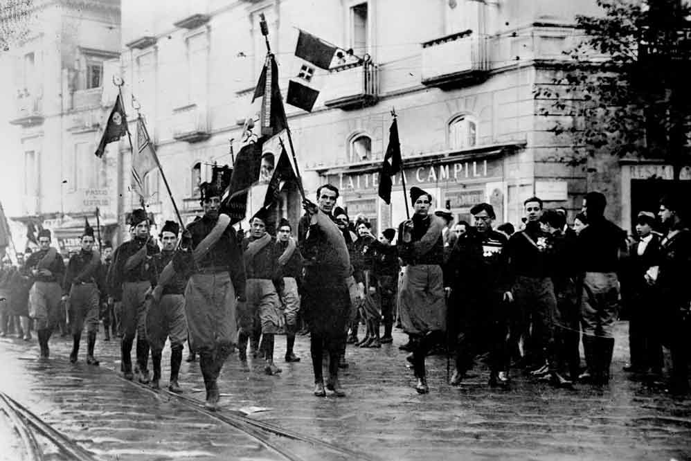 28 ottobre 1922: cosa fece Vittorio Emanuele III, mentre i fascisti marciavano su Roma