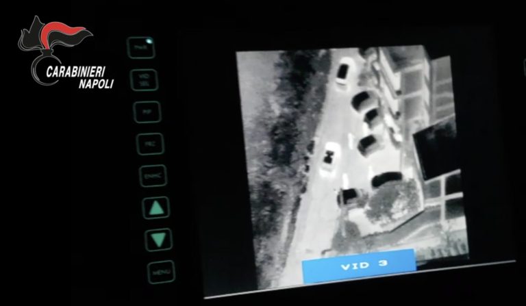 Blitz anticamorra, 7 arresti ad Acerra: così hanno favorito la latitanza del capo degli Avventurato