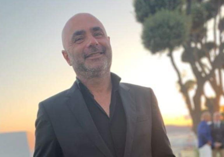 Chiude il centro scommesse per disperazione: “Quattro raid in pochi giorni, la criminalità ha vinto”