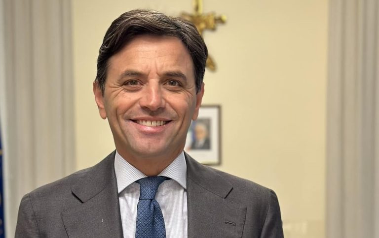 Ercolano, 5 consiglieri comunali passano ad Italia Viva