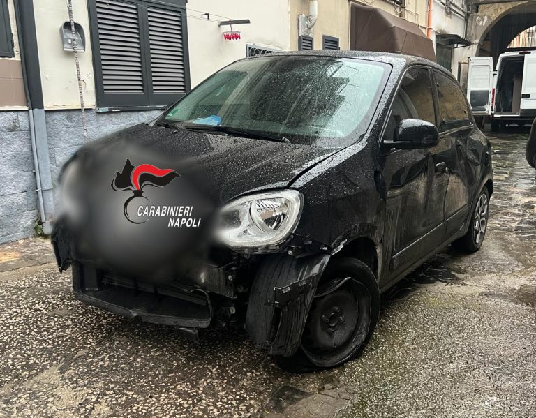 Vessata da marito ubriaco la sera della Festa delle Donne: le ha distrutto l’auto