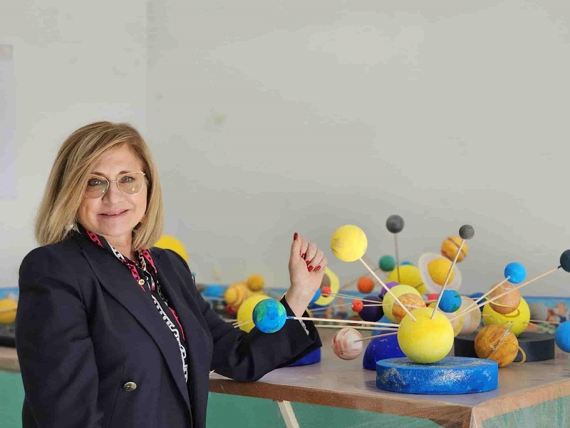 L’Assessore Lucia Fortini, il Sostituto Procuratore Generale di Napoli Valter Brunetti e l’Arma dei Carabinieri incontrano gli studenti di Ercolano