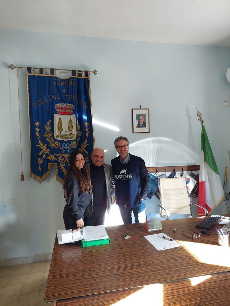 Pollena, firmato il protocollo d’intesa con Plastic Free Onlus