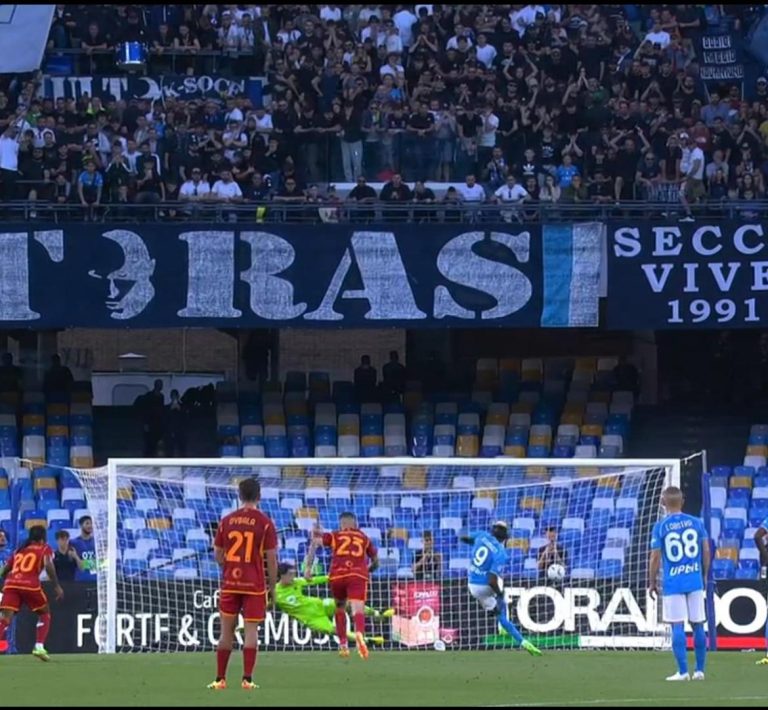 Nel silenzio del Maradona il Napoli vive l’ennesima beffa stagionale