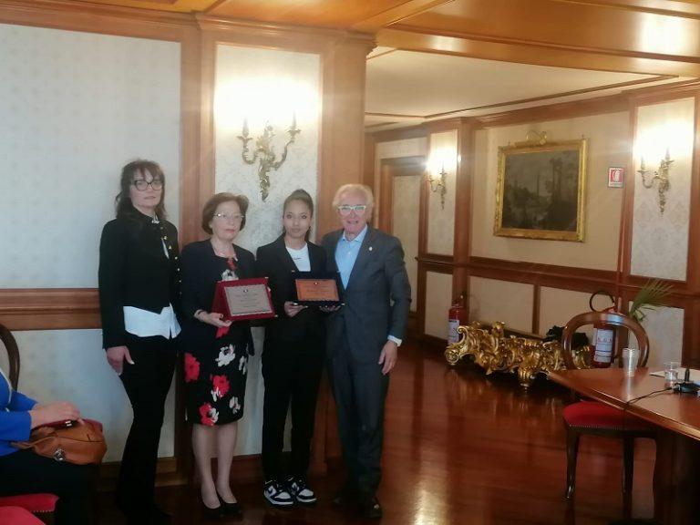 Somma Vesuviana, studentessa del Liceo Torricelli vince il “Premio Campania Europa 2024”