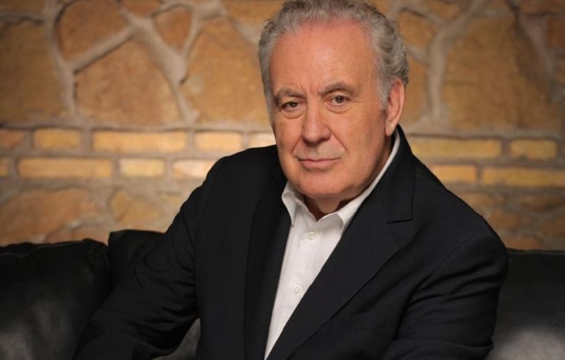 Mercoledì arriva a Caserta Michele Santoro