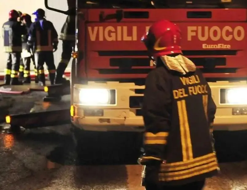 Somma Vesuviana, boato nella notte al Casamale: sarebbe esplosa un’auto