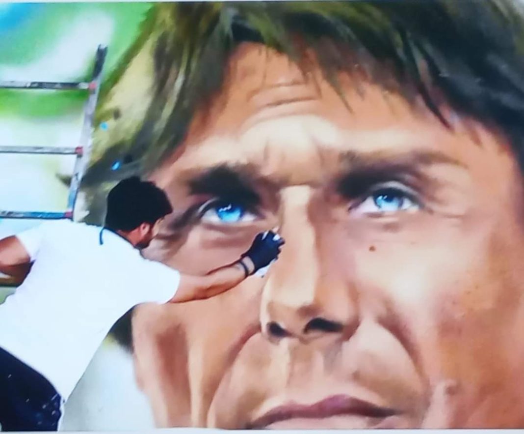 Il primo murales dedicato a Conte è di un writer vesuviano