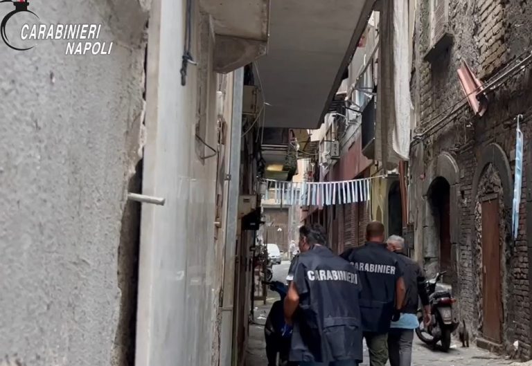 Camorra negli interessi dell’ospedale, blitz della Dda contro 11: 8 spediti in carcere