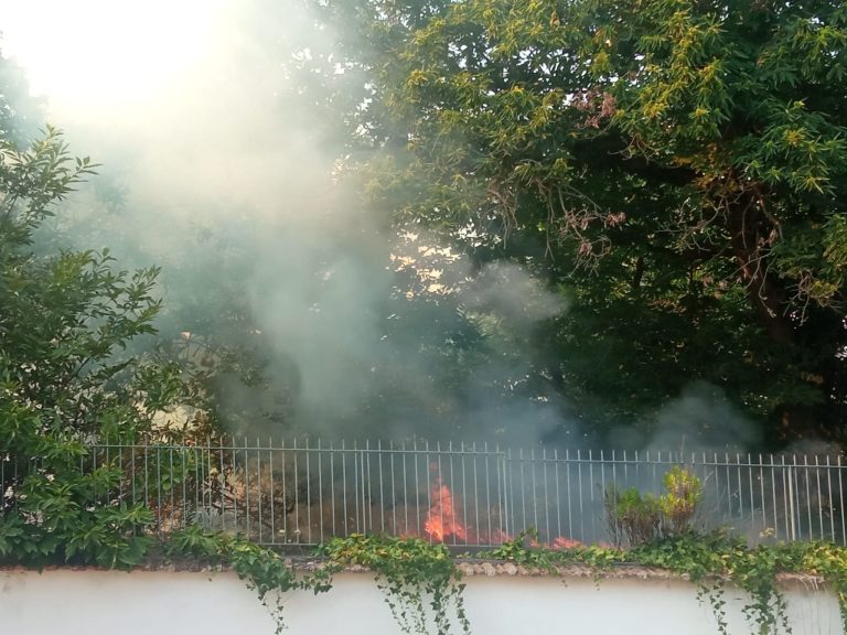 Incendio a Ottaviano: ecco cosa sta succedendo