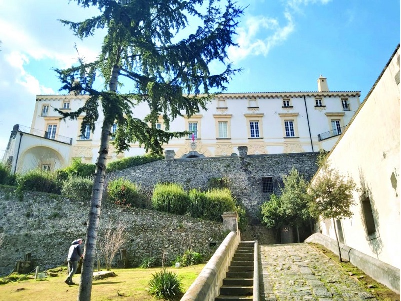 Estate a Ottaviano, gli eventi di luglio. Torna il talent show di Palazzo Mediceo