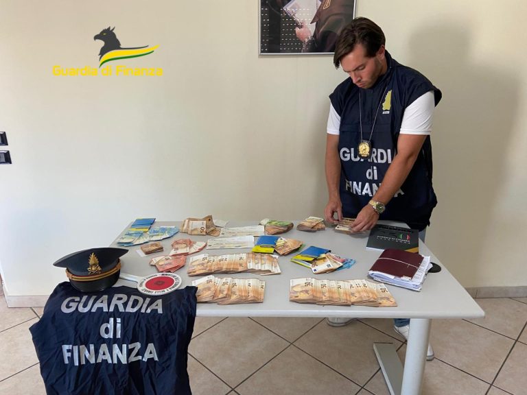 Imprenditori sotto usura per quasi 2 milioni, indagato professionista dello strozzo