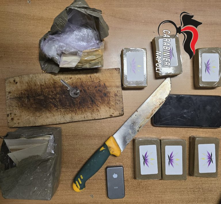 Droga nel vano ascensore a Cercola, fermata responsabile del nascondiglio