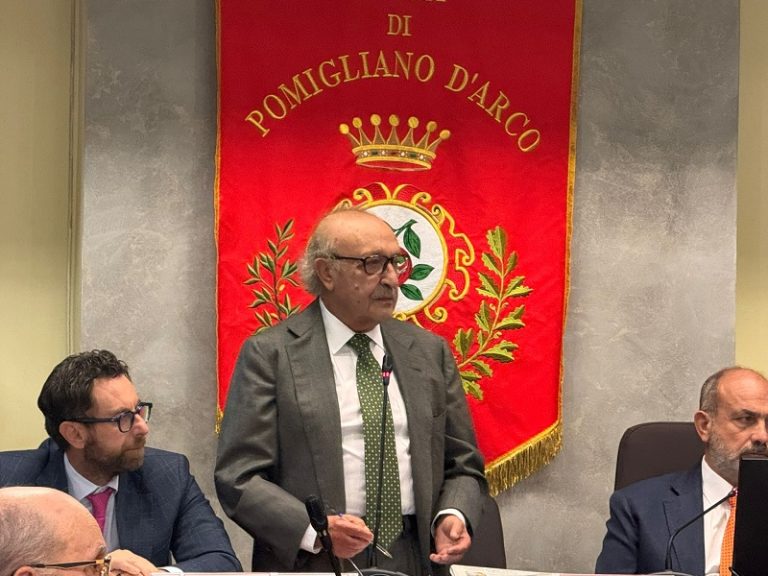 Pomigliano, opposizione abbandona l’aula durante il Consiglio Comunale