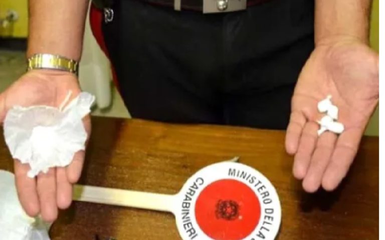 Un 31enne di Somma Vesuviana fermato alla guida del Suv con 24 dosi di cocaina