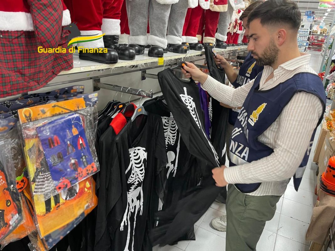 Halloween sicuro, sequestrato mezzo milione di prodotti in provincia