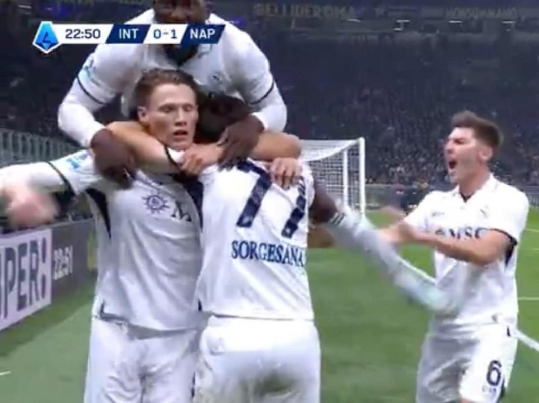 Il pari tra Inter e Napoli infiamma la lotta per il campionato