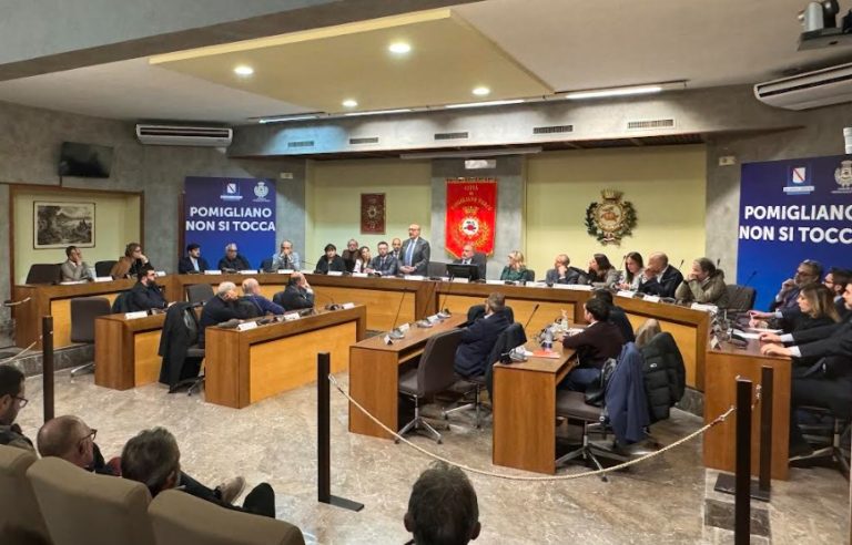 Per Pomigliano attacca a testa bassa: “Maggioranza da circo”