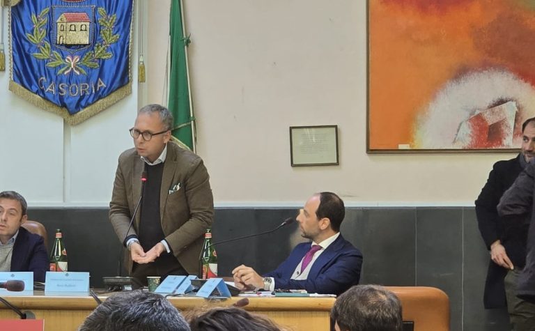Casoria, in Consiglio passa convenzione per rifiuti: via anche a rigenerazione del centro storico