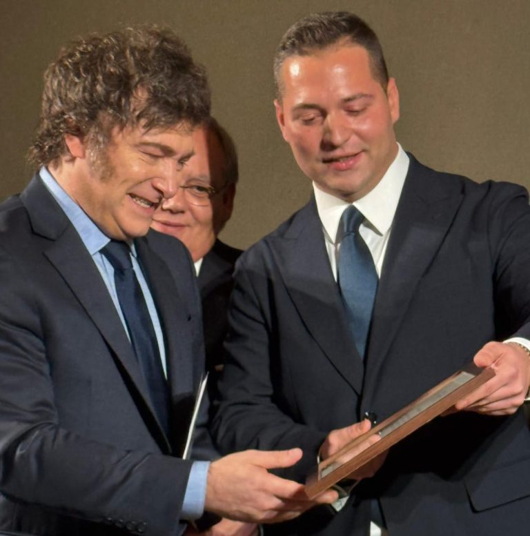 Milei premiato a Roma: l’intuizione di Alessandro Bertoldi