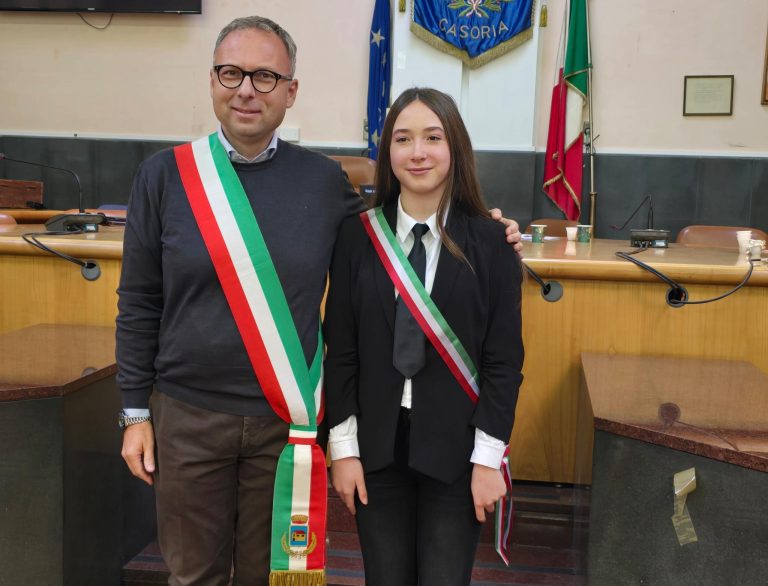 Consiglio Comunale dei Ragazzi, Nunzia Orefice è il sindaco junior di Casoria