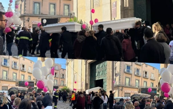 Marigliano, lacrime e rabbia ai funerali delle due gemelle morte ad Ercolano