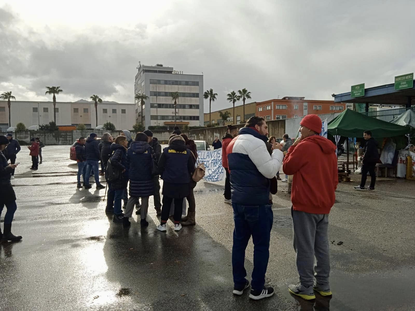 Pomigliano, stop ai licenziamenti: salvi 94 operai Transnova