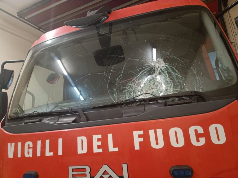 Guerriglia urbana a Napoli: Conapo, sassaiola anticipata di un giorno per migliore agguato
